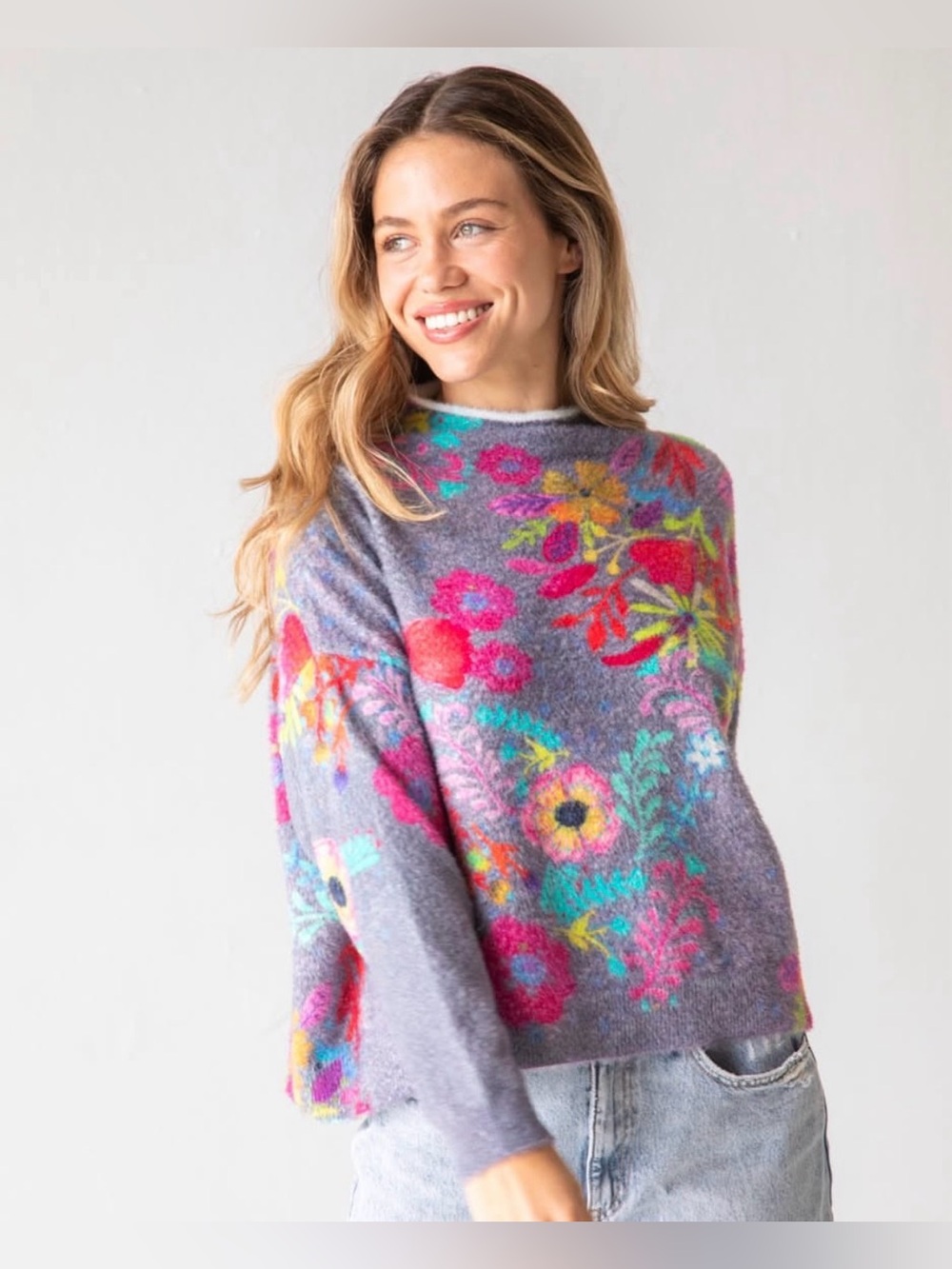 Natural Life “Feels Like Cashmere” Fuzzy Botanical Sweater Size Medium NEW